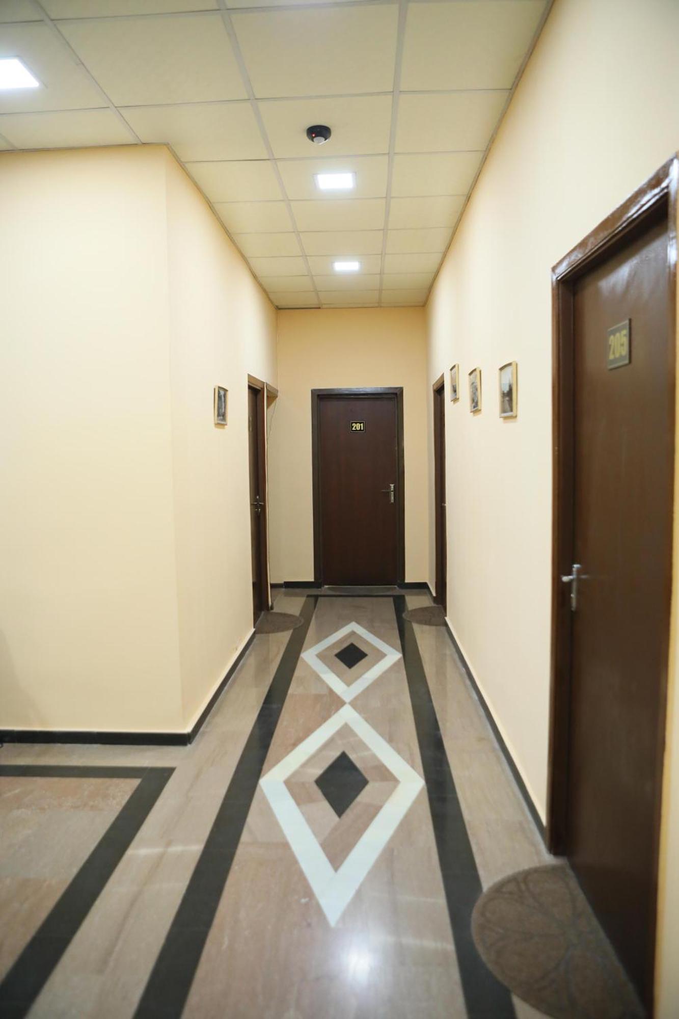 Elko Hotel Yerevan Exterior photo
