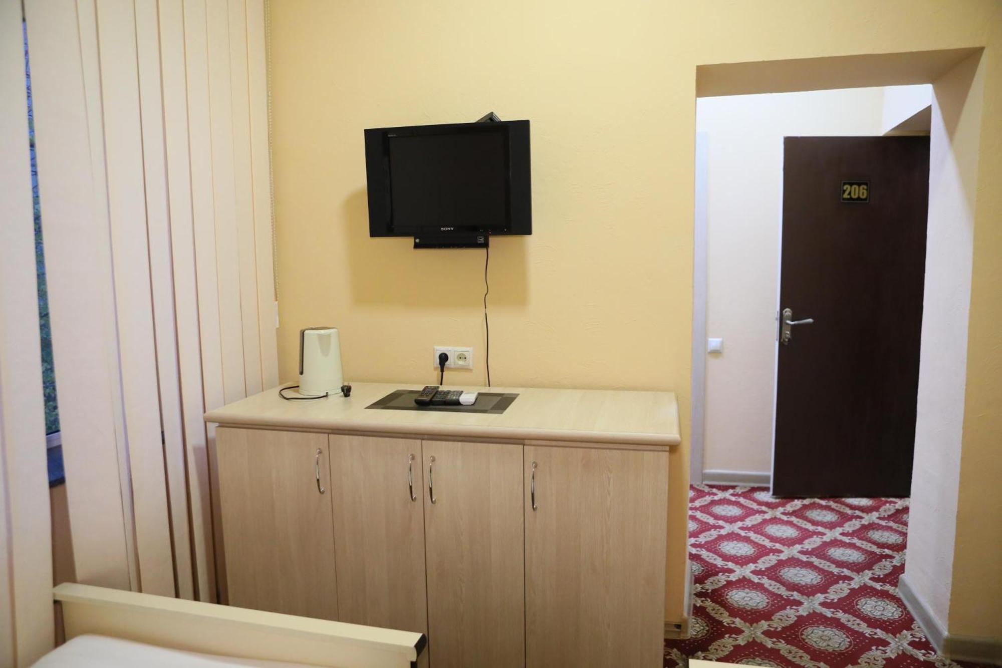 Elko Hotel Yerevan Exterior photo